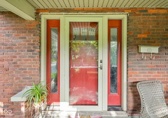 Photo 4 of Single family home for sale at 4066 N Capitol Ave, Indianapolis, IN 46208 | MLS# 22109896 | Listing updated on 2026-09-13