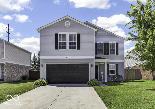Photo 1 of Single family home for sale at 971 Shenandoah Way, Greenwood, IN 46143 | MLS# 22109906 | Listing updated on 2026-09-28