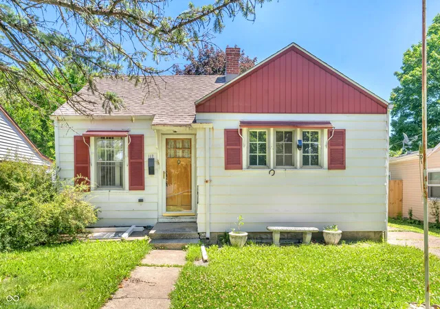 1st image of 117 N Colorado St, Hobart, IN 46342 | MLS# 22109908