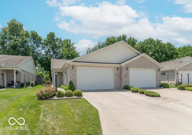 Homes for sale in Greenwood, IN | 3391 Lukes Wy, Greenwood, IN 46143 | MLS# 22109925