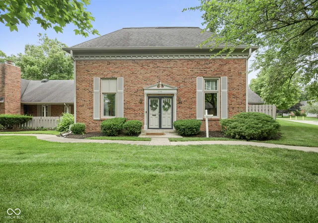 Homes for sale in Indianapolis, IN | 9114 Grinnell St, Indianapolis, IN 46268 | MLS# 22109931