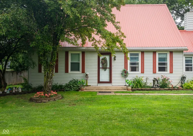 2nd image of 513 N Nebo Rd, Muncie, IN 47304 | MLS# 22109967