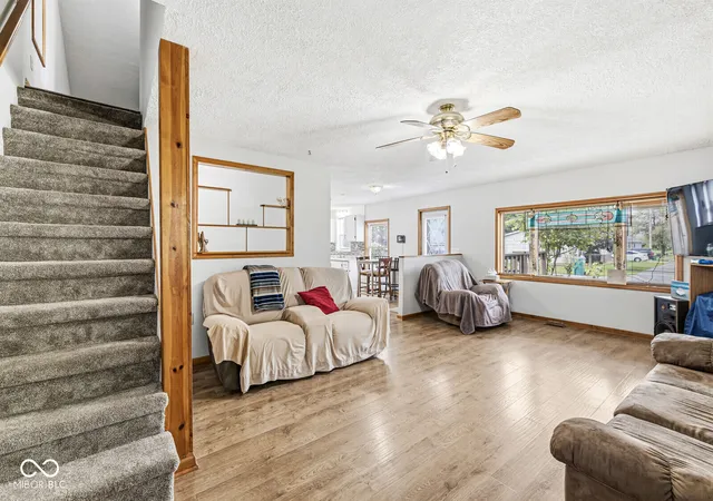 Photo 4 of Sale Pending at 105 W Pierce, Whitestown, IN 46075 | MLS# 22109982 | Listing updated on 2026-09-28