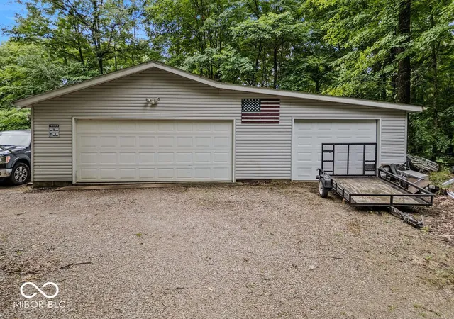 4th image of 13333 Bellsville Pike, Columbus, IN 47201 | MLS# 22110005