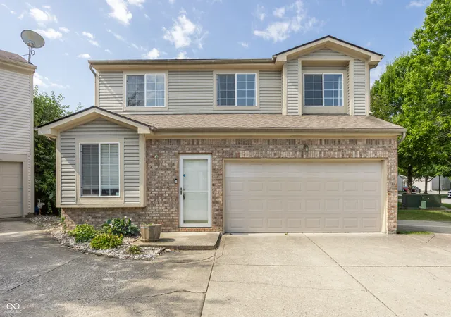 2nd image of 9977 Worthington Blvd, Fishers, IN 46038 | MLS# 22110013
