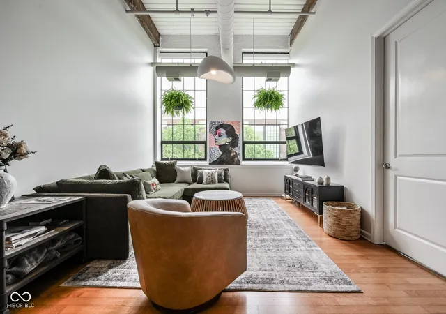 Photo 2 of Condo for sale at 630 N College Ave #403, Indianapolis, IN 46204 | MLS# 22110015 | Listing updated on 2026-07-09