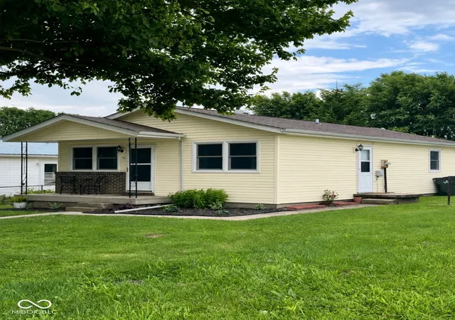 Homes for sale in Greensburg, IN | 712 N Maple St, Greensburg, IN 47240 | MLS# 22110019