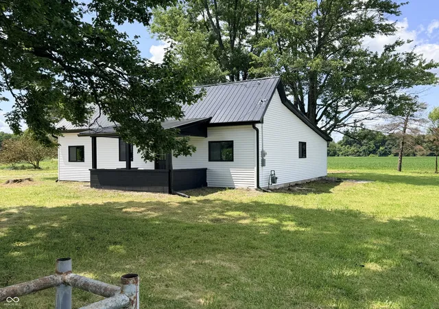 1st image of 4204 S Kingman Rd, Kingman, IN 47952 | MLS# 22110039