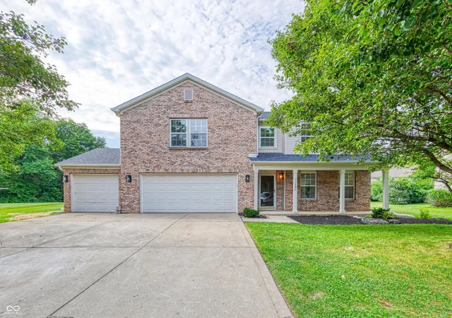 Homes for sale in Fishers, IN | 11780 Copper Mines Wy, Fishers, IN 46038 | MLS# 22110095