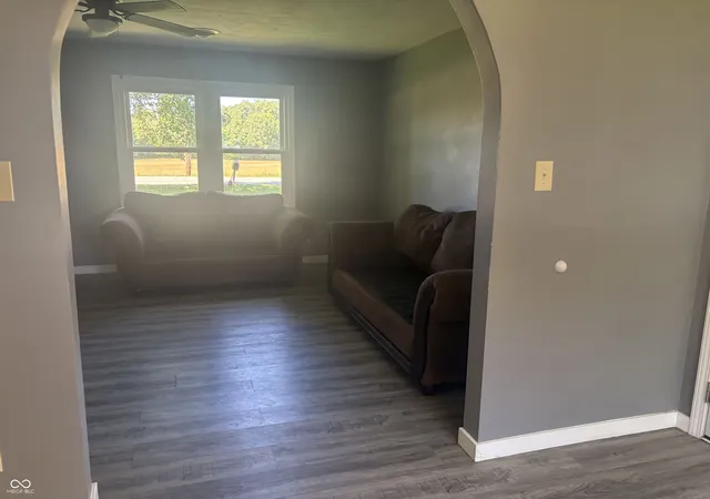 Homes for sale in Elizabethtown, IN | 13410 E State Road 7, Elizabethtown, IN 47232 | MLS# 22110102
