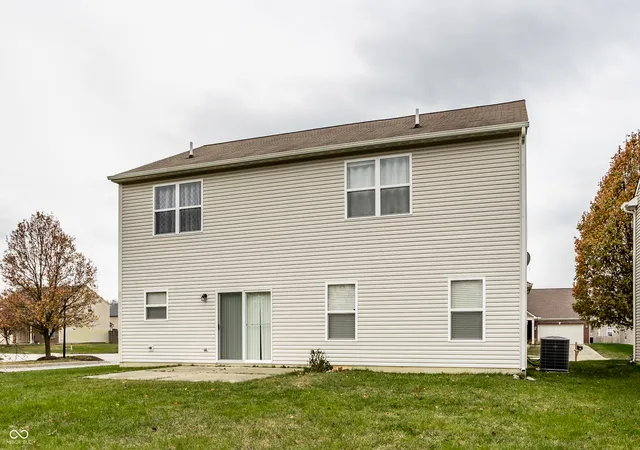 Photo 3 of Single family home for sale at 12435 Schoolhouse Rd, Fishers, IN 46037 | MLS# 22110112 | Listing updated on 2026-10-09