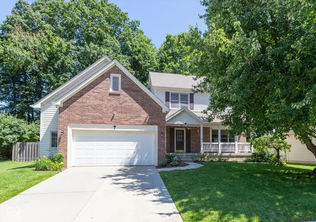 Photo 1 of Single family home for sale at 5118 Robinsrock Way, Indianapolis, IN 46268 | MLS# 22110125 | Listing updated on 2026-08-27