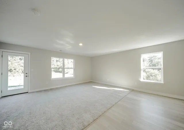 Photo 4 of Single family home for sale at 8504 N Seneca Dr, Muncie, IN 47303 | MLS# 22110192 | Listing updated on 2026-07-16