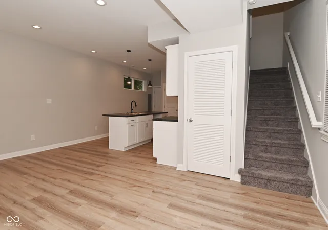 Photo 3 of Condo for sale at 857 N Oakland Ave, Indianapolis, IN 46201 | MLS# 22110196 | Listing updated on 2026-08-31