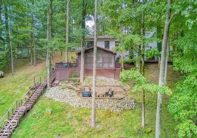 Photo 3 of Single family home for sale at 7254 Halibut Dr, Nineveh, IN 46164 | MLS# 22110237 | Listing updated on 2026-09-25