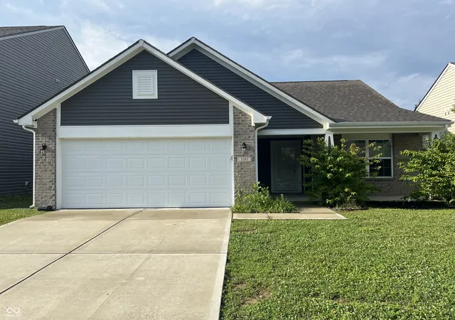 1st image of 1181 S Aberdeen Dr, Franklin, IN 46131 | MLS# 22110266