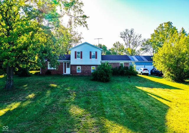 3rd image of 12296 S State Road 63, Clinton, IN 47842 | MLS# 22110267