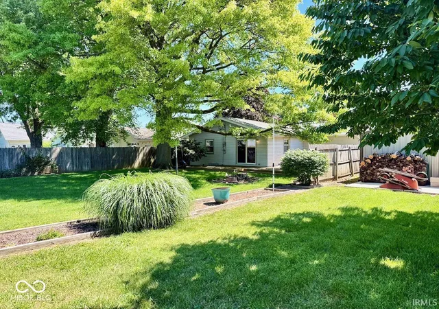 2nd image of 2501 N Hollywood Ave, Muncie, IN 47304 | MLS# 22110295