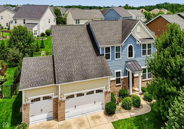 2nd image of 11947 Mannings Pass, Zionsville, IN 46077 | MLS# 22110301