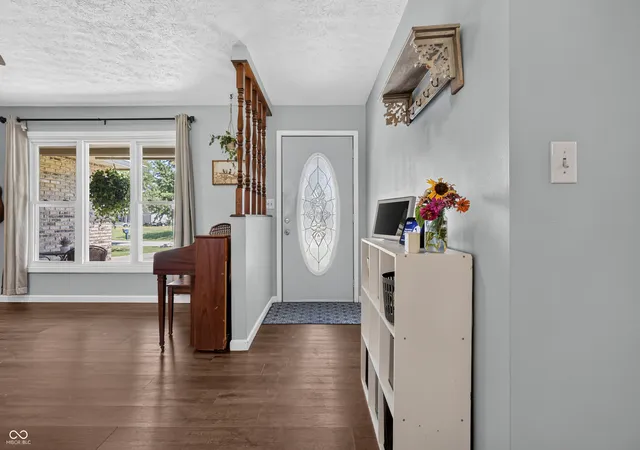 5th image of 5308 E Broadmore Dr, Columbus, IN 47201 | MLS# 22110319
