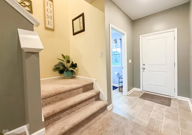 3rd image of 4061 Sedgewick Ln, Columbus, IN 47201 | MLS# 22110320