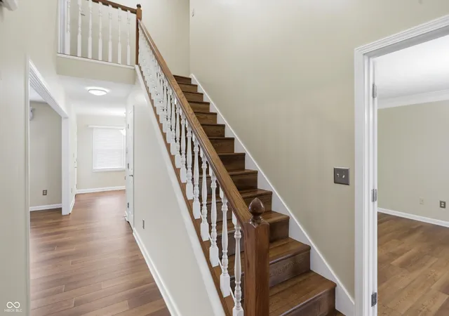 2nd image of 1167 Runningbrook Dr, Avon, IN 46123 | MLS# 22110338