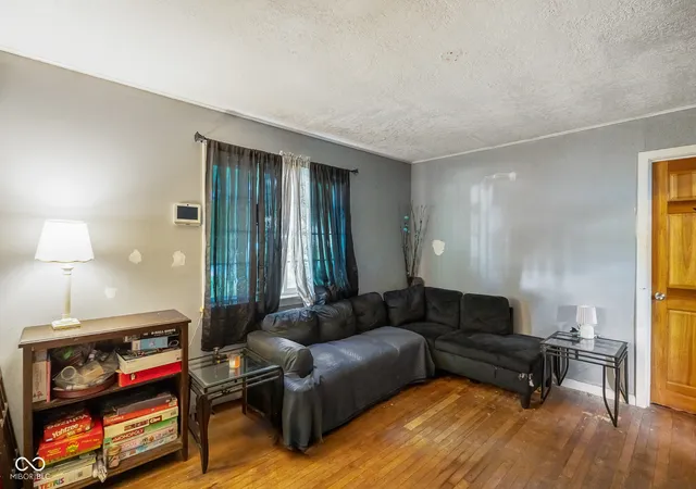Photo 3 of Single family home for sale at 5607 Hardegan St, Indianapolis, IN 46227 | MLS# 22110369 | Listing updated on 2026-10-06