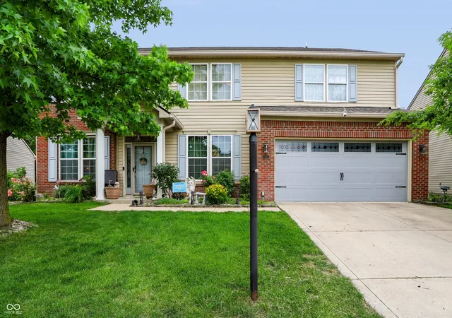 Homes for sale in Noblesville, IN | 15860 Symphony Blvd, Noblesville, IN 46060 | MLS# 22110386
