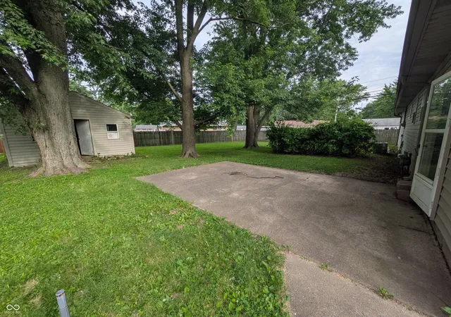 Homes for sale in Greenwood, IN | 7 N Middle St, Greenwood, IN 46143 | MLS# 22110400