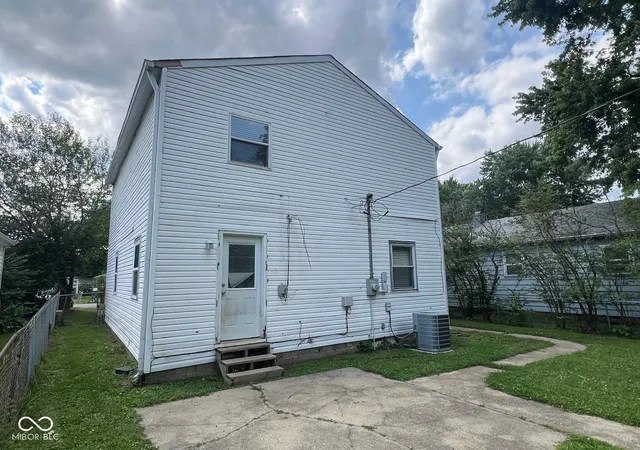 Photo 4 of Single family home for sale at 3945 Aurora St, Indianapolis, IN 46227 | MLS# 22110408 | Listing updated on 2026-09-04
