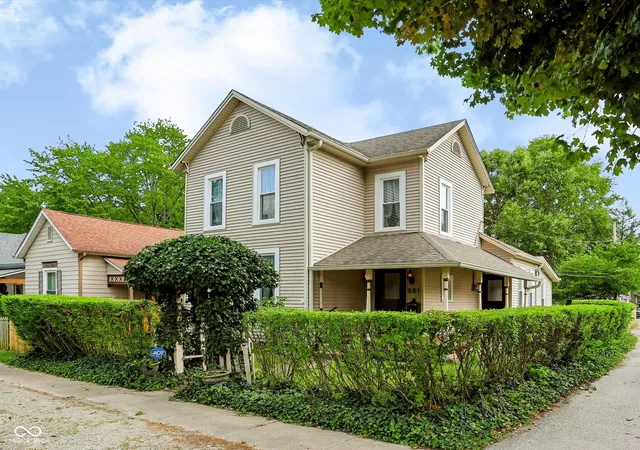 Photo 1 of Single family home for sale at 551 E Adams St, Franklin, IN 46131 | MLS# 22110409 | Listing updated on 2026-09-25