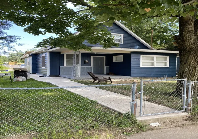 Photo 2 of Single family home for sale at 517 S Warman Ave, Indianapolis, IN 46222 | MLS# 22110416 | Listing updated on 2026-08-22