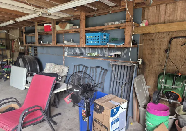 38th image of 403 S Main St, Cloverdale, IN 46120 | MLS# 22110423