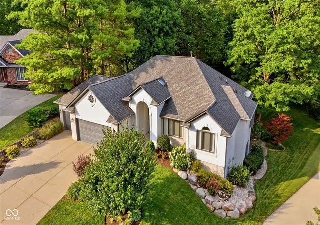 Photo 1 of Sale Pending at 9443 Ridgecreek Ct, Indianapolis, IN 46256 | MLS# 22110449 | Listing updated on 2026-09-28
