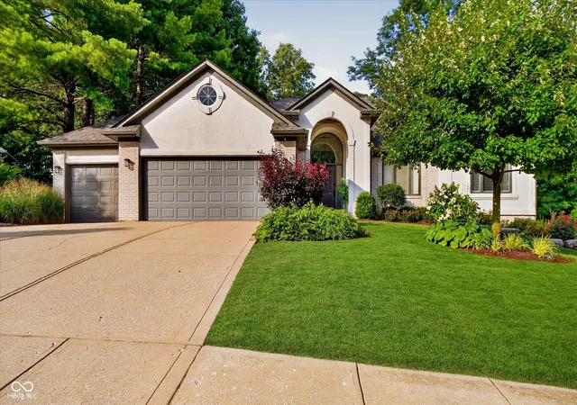 Photo 2 of Sale Pending at 9443 Ridgecreek Ct, Indianapolis, IN 46256 | MLS# 22110449 | Listing updated on 2026-09-28
