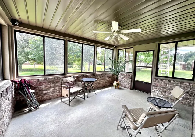 Homes for sale in Anderson, IN | 824 Westgate Dr, Anderson, IN 46012 | MLS# 22110483