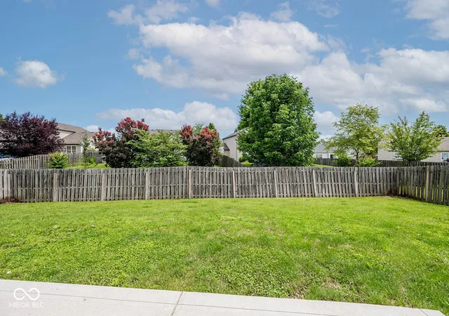 Homes for sale in Indianapolis, IN | 1275 Constitution Dr, Indianapolis, IN 46234 | MLS# 22110497