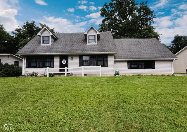 Homes for sale in Crawfordsville, IN | 439 Greenacres Dr, Crawfordsville, IN 47933 | MLS# 22110507