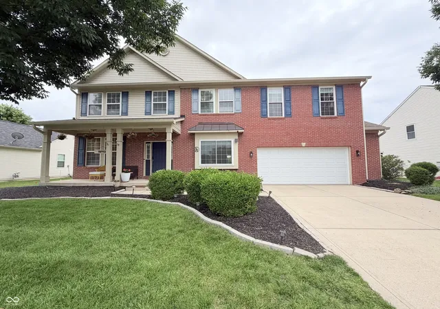 1st image of 298 Pennswood Rd, Greenwood, IN 46142 | MLS# 22110511