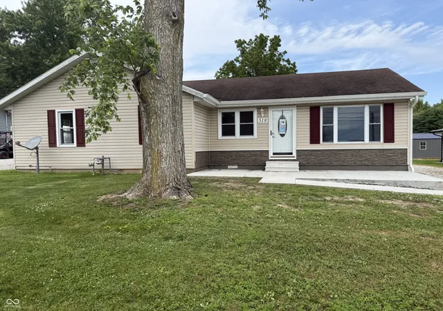 1st image of 518 Linden Dr, Spiceland, IN 47385 | MLS# 22110512