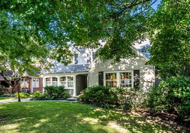 3rd image of 5780 Broadway St, Indianapolis, IN 46220 | MLS# 22110517