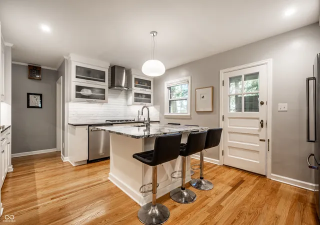 4th image of 5780 Broadway St, Indianapolis, IN 46220 | MLS# 22110517