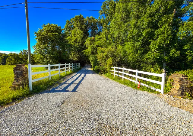 5th image of 1 Beech Tree Rd, Nineveh, IN 46164 | MLS# 22110530