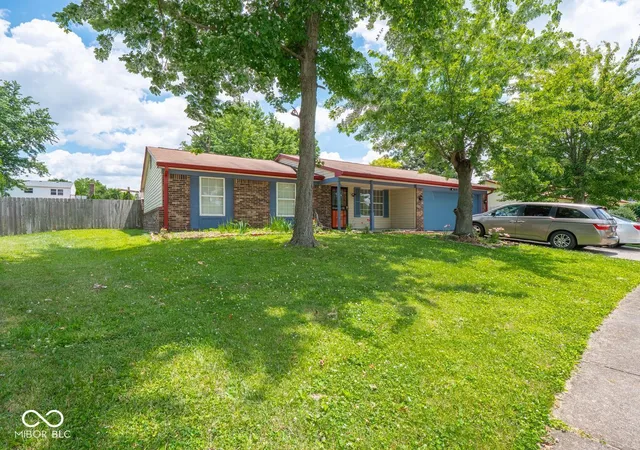 Photo 2 of Single family home for sale at 3628 Marble Dr, Indianapolis, IN 46227 | MLS# 22110531 | Listing updated on 2026-07-30
