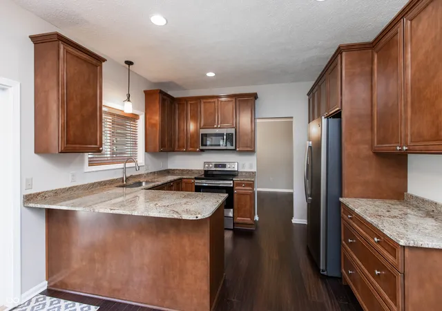 3rd image of 12838 Fleetwood Dr S, Carmel, IN 46032 | MLS# 22110537
