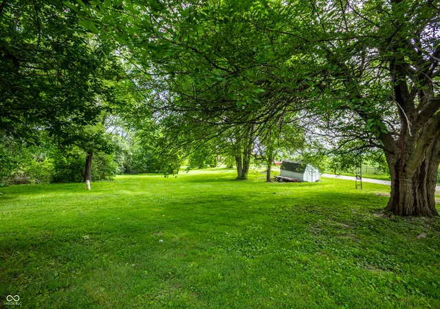 Homes for sale in Muncie, IN | 1721 E County Road 400 S, Muncie, IN 47302 | MLS# 22110543