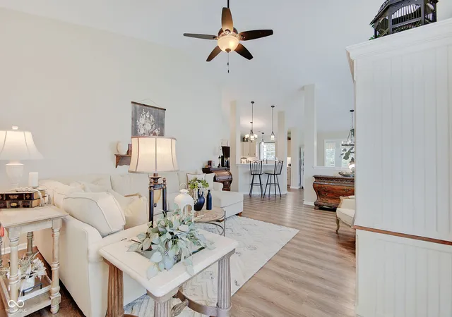 4th image of 1451 Colony Park, Greenwood, IN 46143 | MLS# 22110565