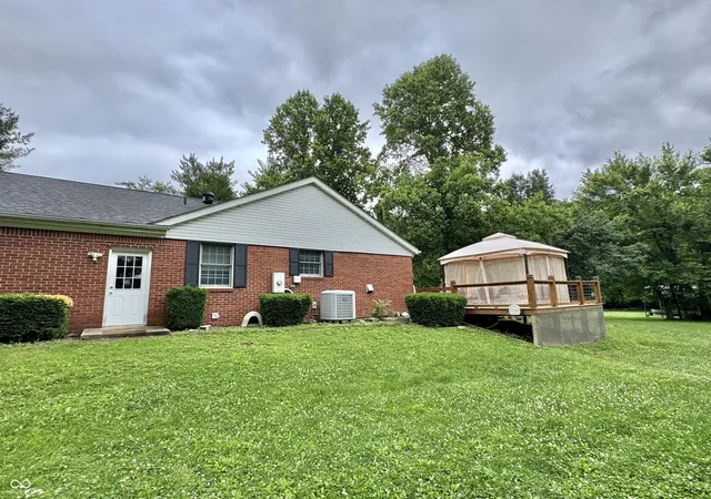 Homes for sale in Greencastle, IN | 1805 S County Road 400 W, Greencastle, IN 46135 | MLS# 22110579