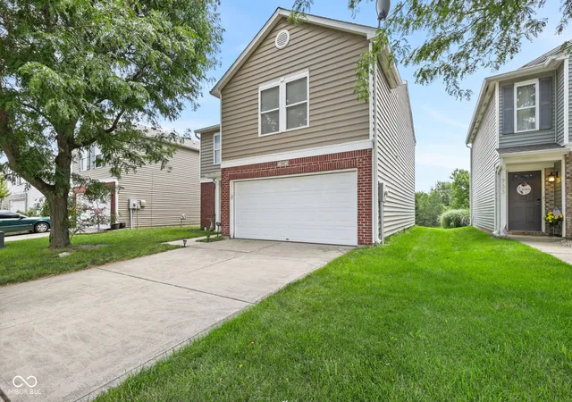 5th image of 741 Wheatgrass Dr, Greenwood, IN 46143 | MLS# 22110627