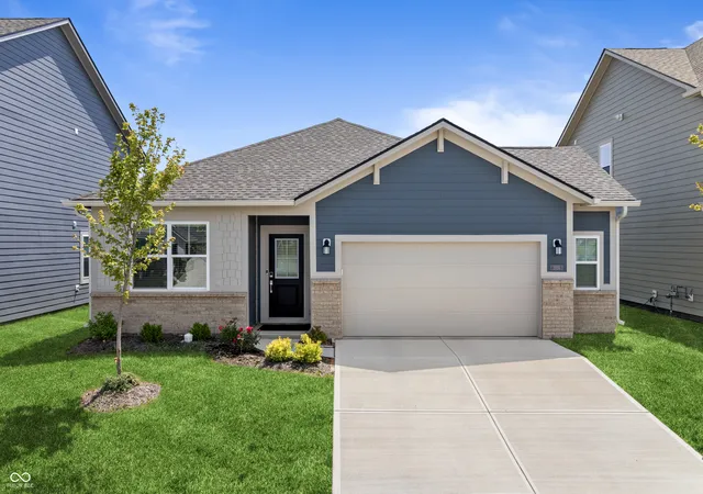 Homes for sale in Whitestown, IN | 2035 Jasper Brook Ct, Whitestown, IN 46075 | MLS# 22110631
